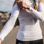 Compressport ArmForce Ultralight White - Rękawy kompresyjne