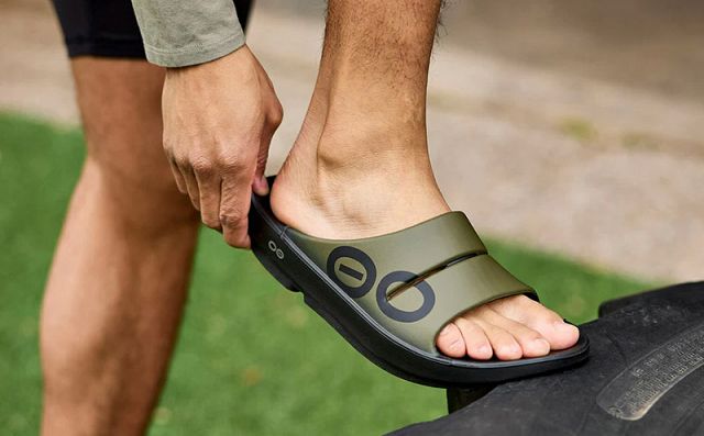 OOFOS OOah Sport Recovery Sandals Tactical Green