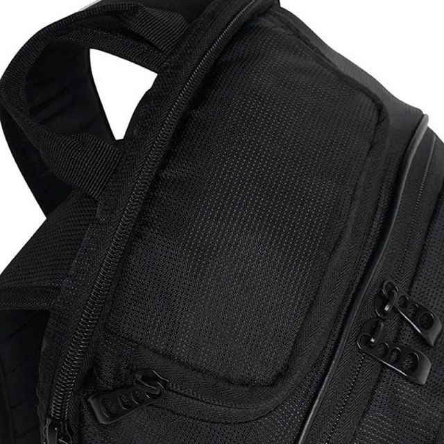 Unsquashable Tour-Tec Pro Backpack