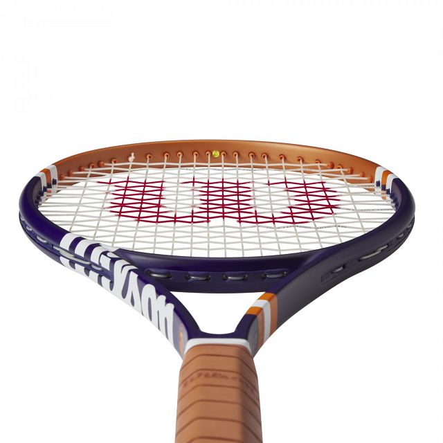 Wilson Roland Garros Blade 98 (16x19) v8.0