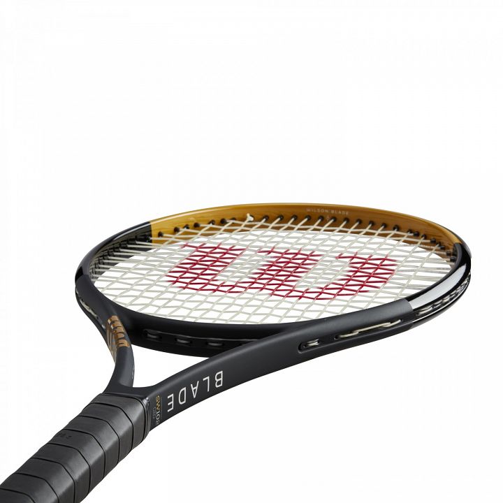 Wilson Blade 102SW Autograph v7.0