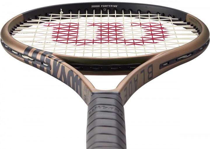 Wilson Blade 100UL v8.0