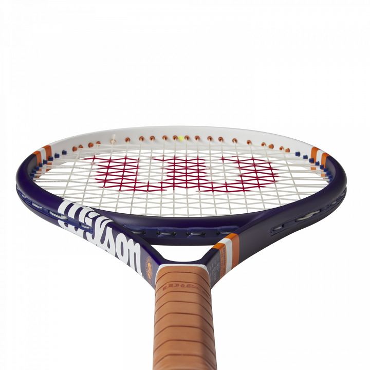 Wilson Roland Garros Blade v8.0 Jr 26