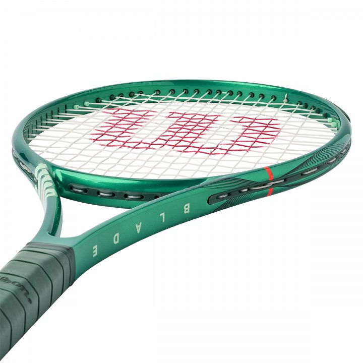 Wilson Blade V10 104