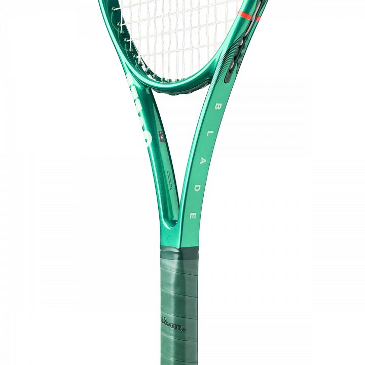 Wilson Blade V10 104